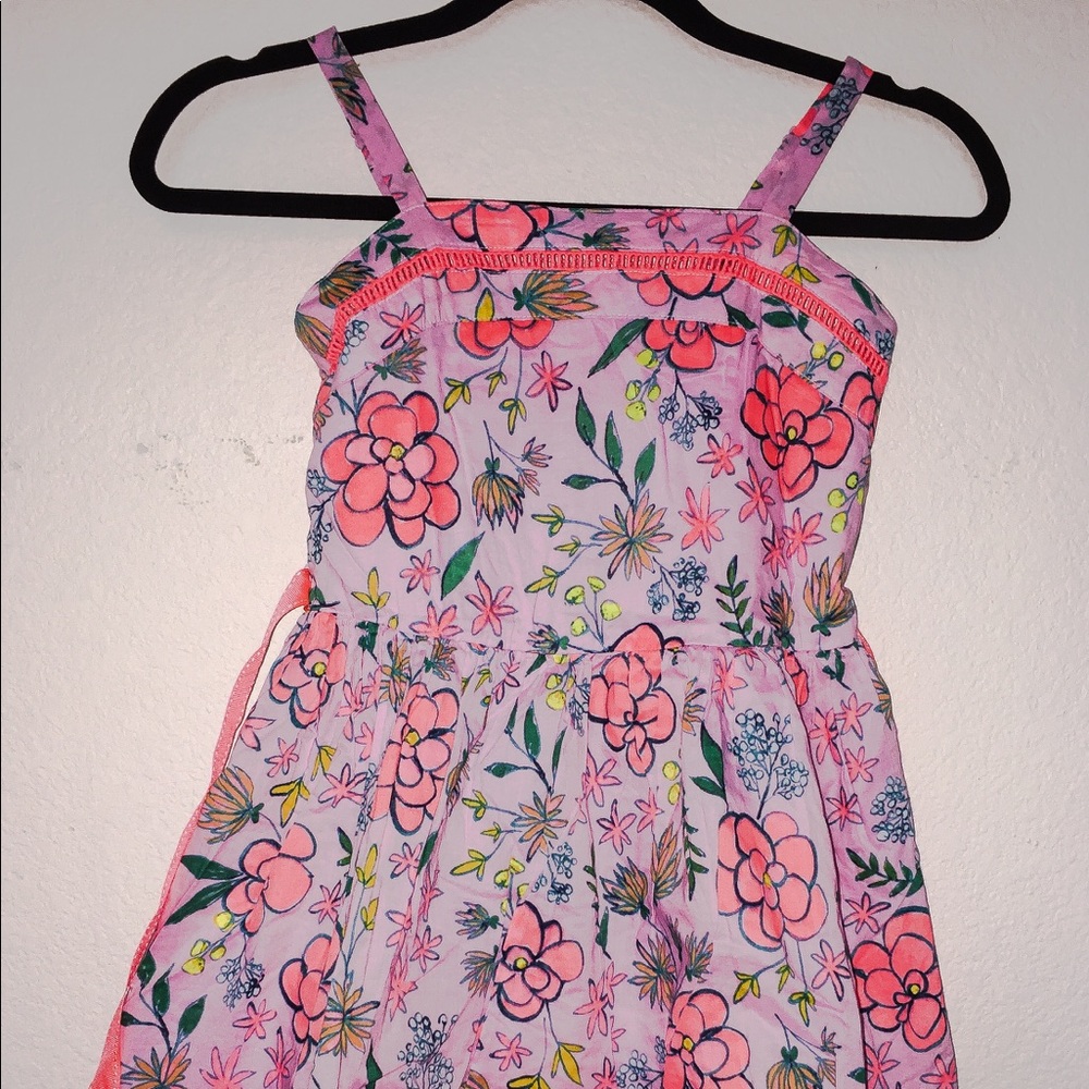 A casual/formal bright dress